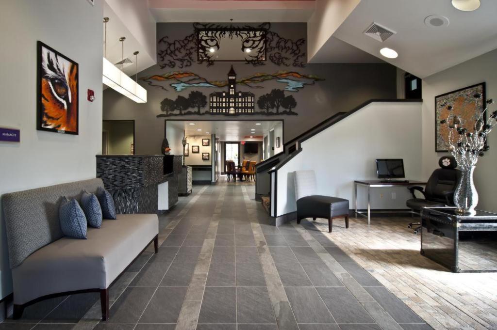 Inn At Клемсон Экстерьер фото