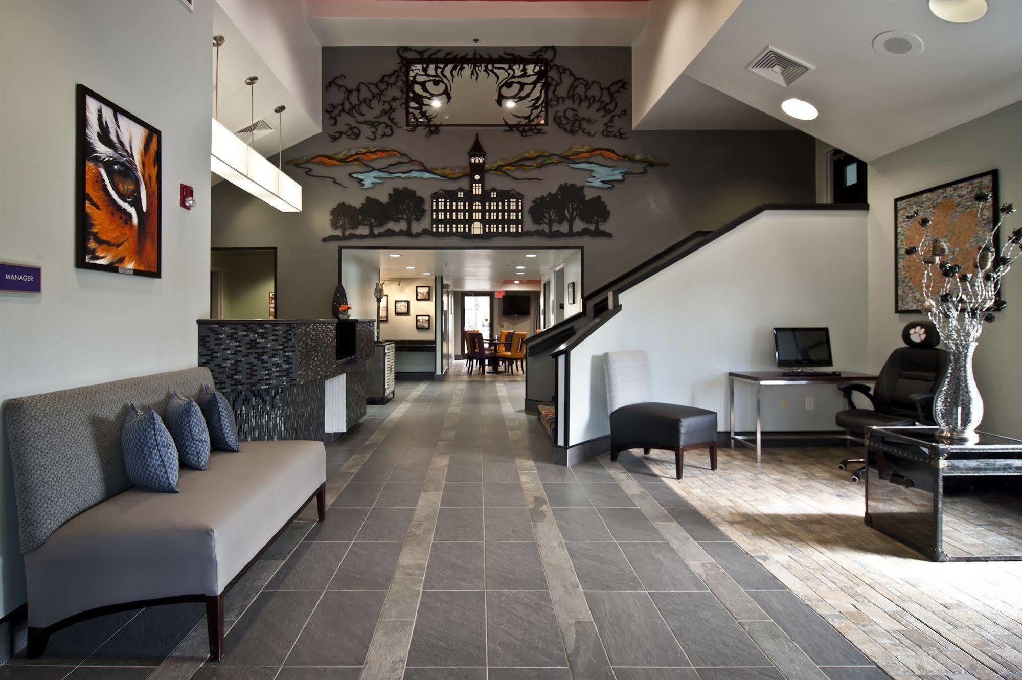 Inn At Клемсон Экстерьер фото